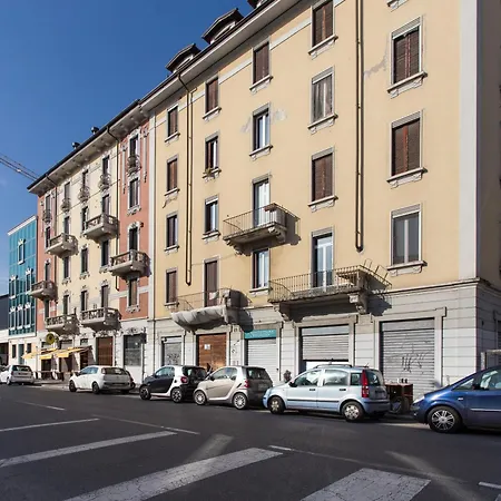 Milano's Navigli Studio Apartamento *